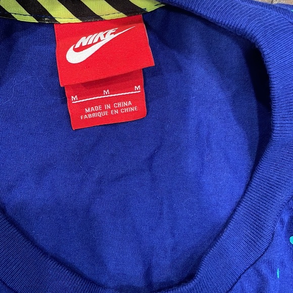 Nike - Picture 2 of 2